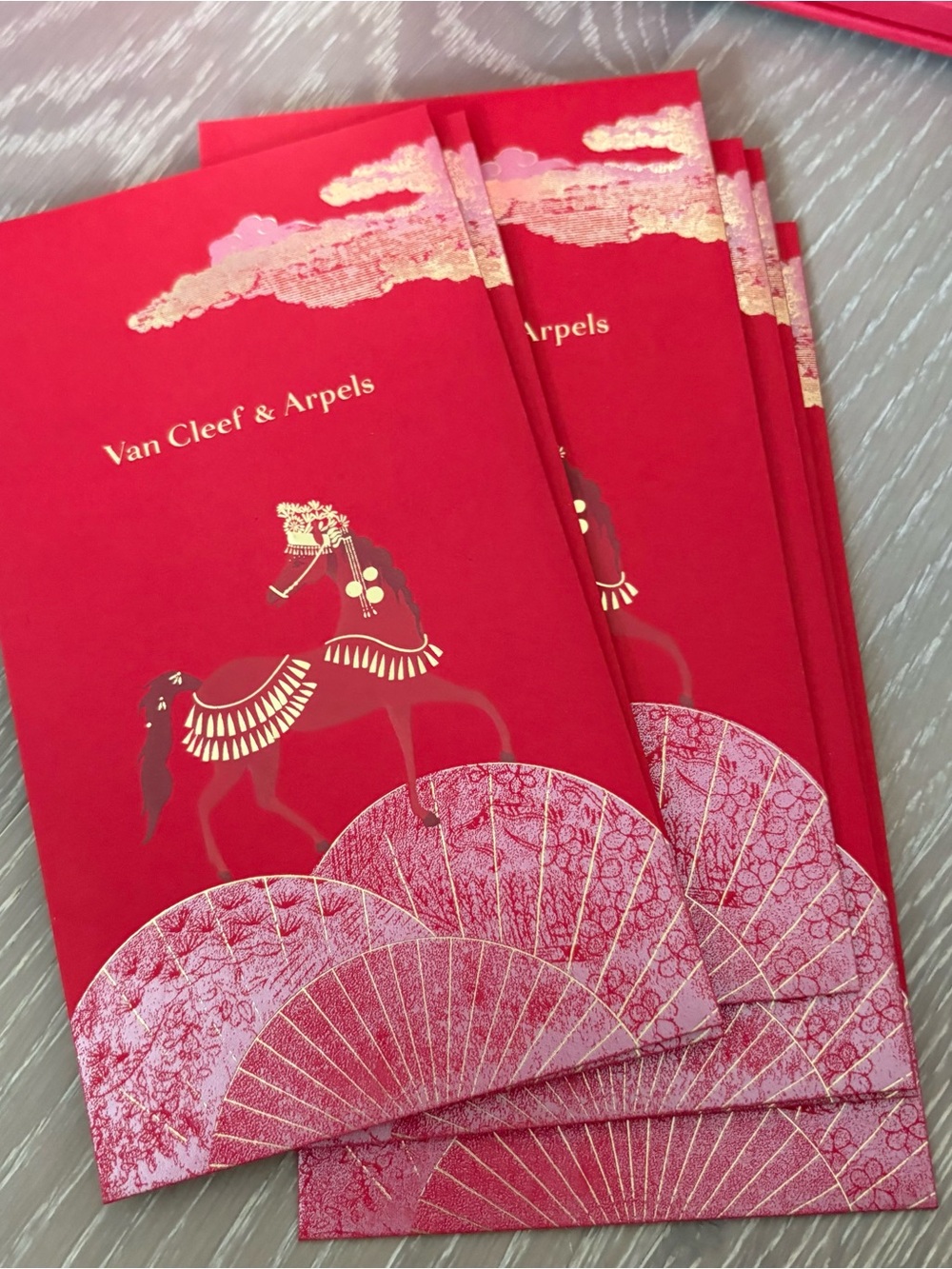 Van Cleef & Arpels Lunar New Year Red and Gold Gift Box Display & Envelopes - Picture 9 of 15